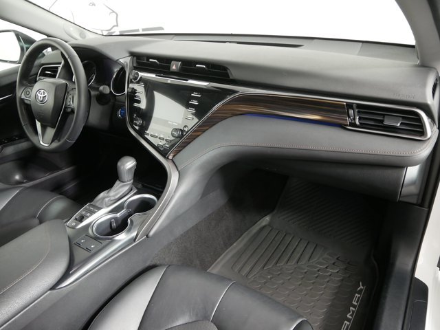 Certified Used 2020 Wind Chill Pearl Toyota Hybrid XLE image 17