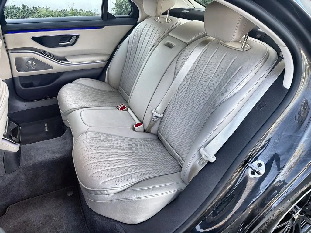 Used 2023 Gray Mercedes-Benz S 500 image 25