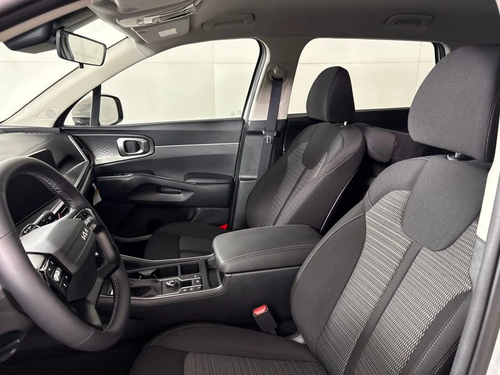 New 2026 Ivory Silver Kia LX image 28