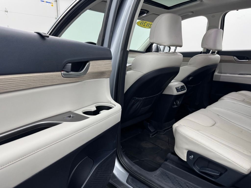Used 2020 Lagoon Silver Hyundai SEL image 40
