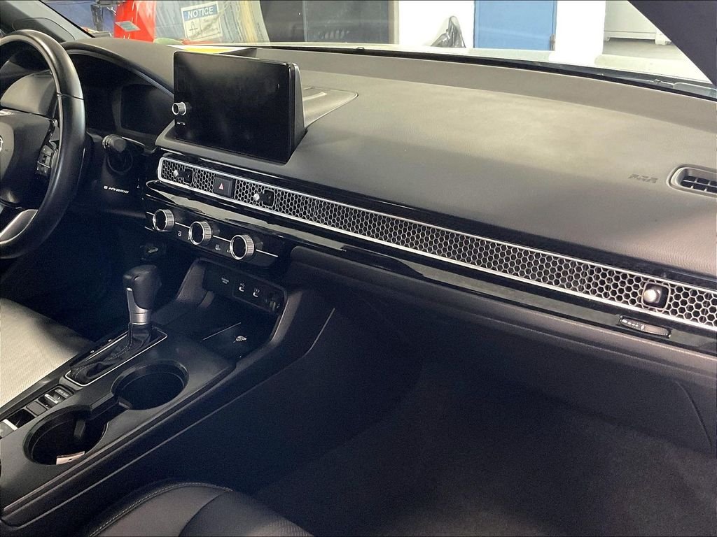 Used 2025 Silver Honda Sport Touring image 14