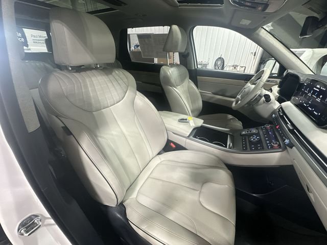 Used 2023 White Hyundai Limited image 32