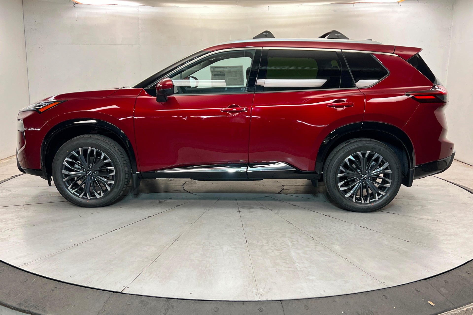 New 2026 Scarlet Ember Tintcoat Nissan Platinum image 2