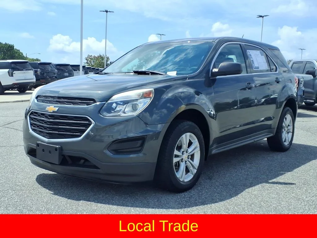 Used 2017 Gray Chevrolet LS image 3