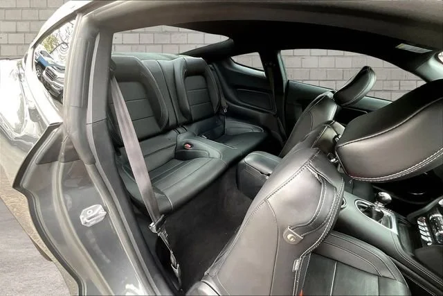 2022 Ford Mustang GT Premium - Photo 24
