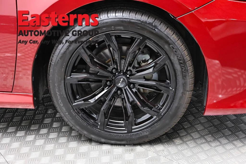 Used 2021 Red Toyota XLE image 31