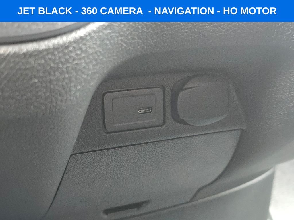 New 2026 Jet Black Mercedes-Benz Cargo 170 WB image 27