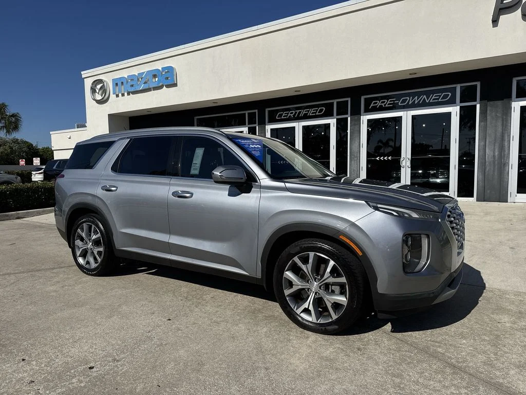 Used 2020 Silver Hyundai SEL image 6