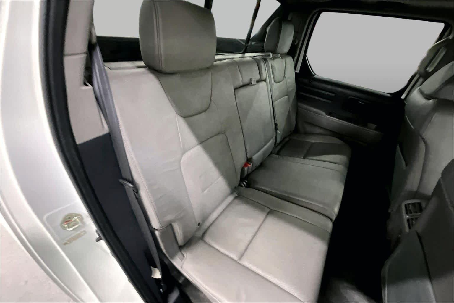 Used 2014  Honda RTL image 19