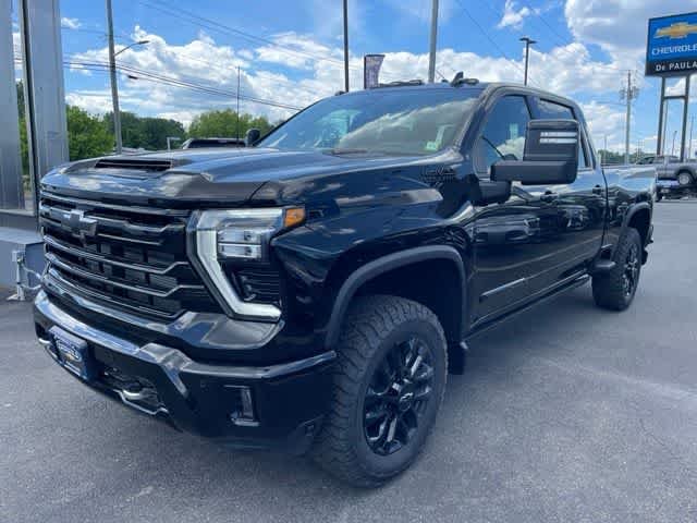 New 2026 Black Chevrolet High Country image 19