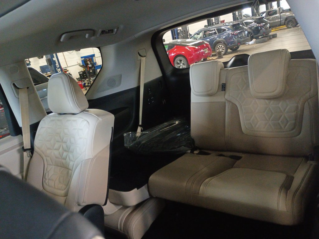 2026 Nissan Armada Platinum Reserve - Photo 21