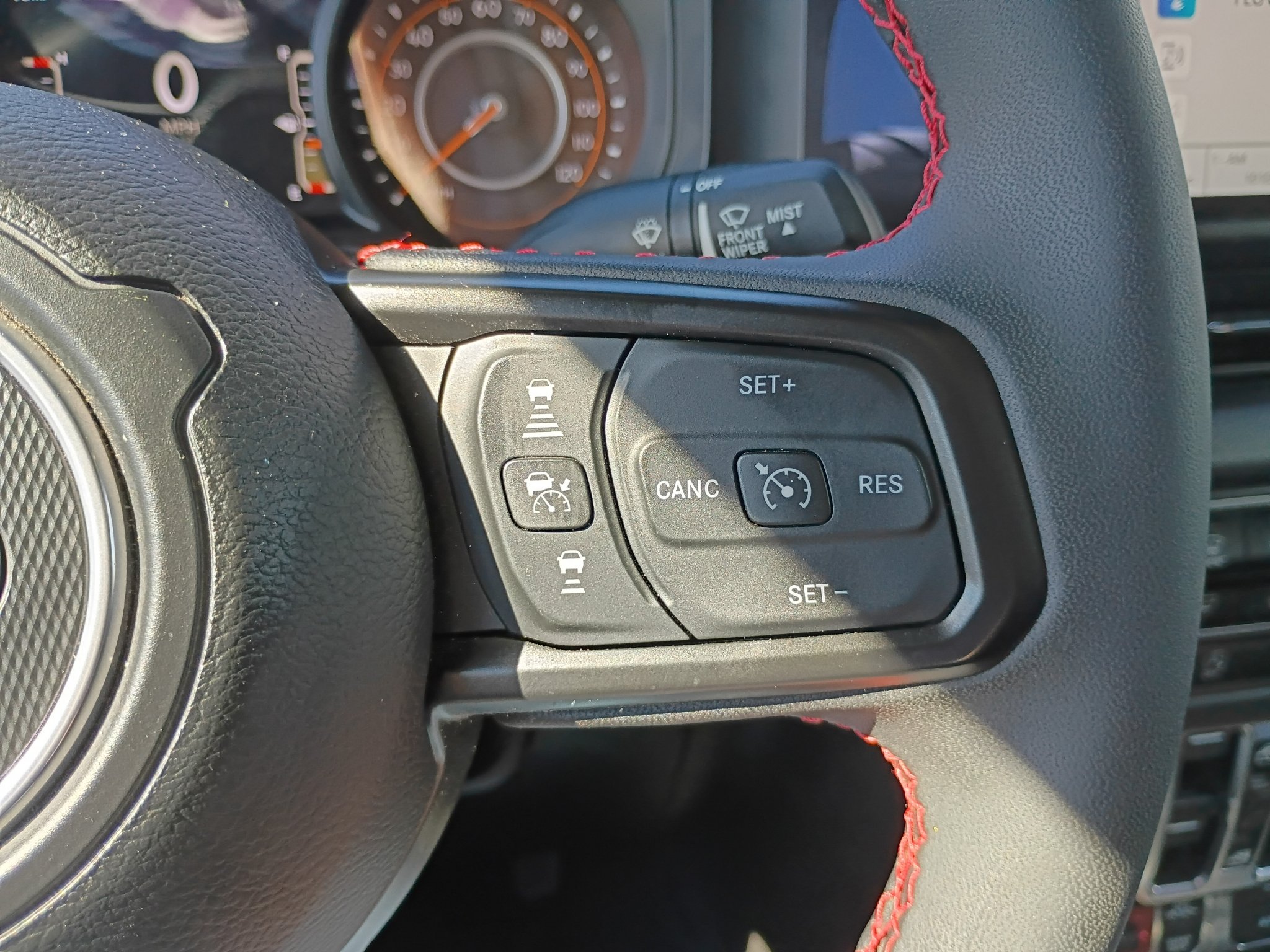 Used 2024 Bright White Clearcoat Jeep Rubicon X image 30