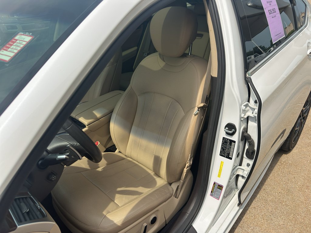 Used 2020 Uyuni White Genesis 3.8L image 30