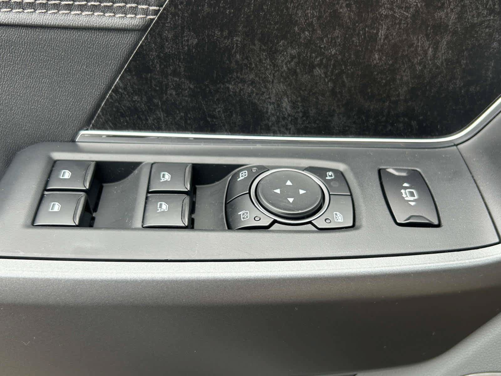 New 2027 Carbonized Gray Ford  image 34