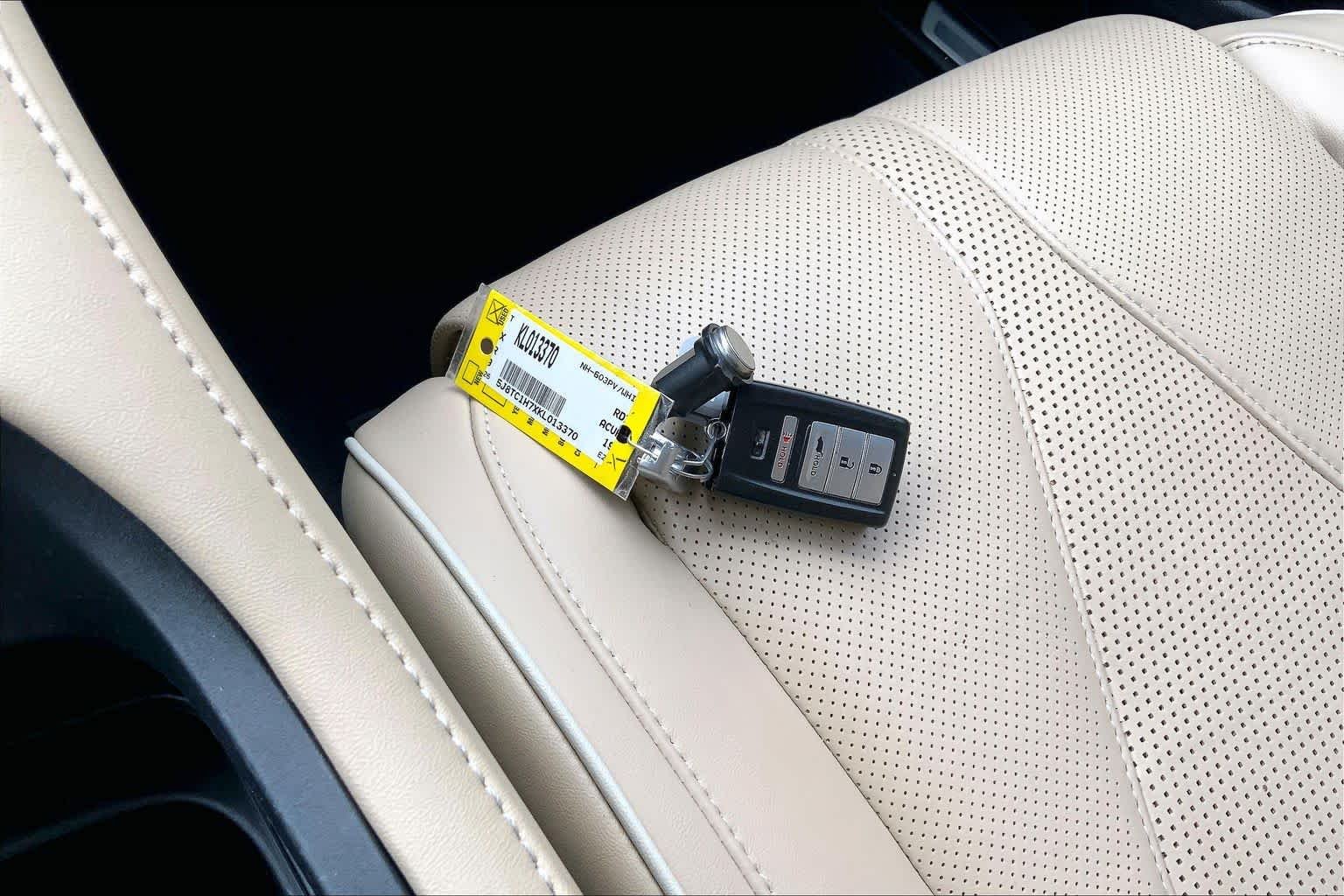 Used 2019 White Diamond Pearl Acura w/Advance Pkg image 12