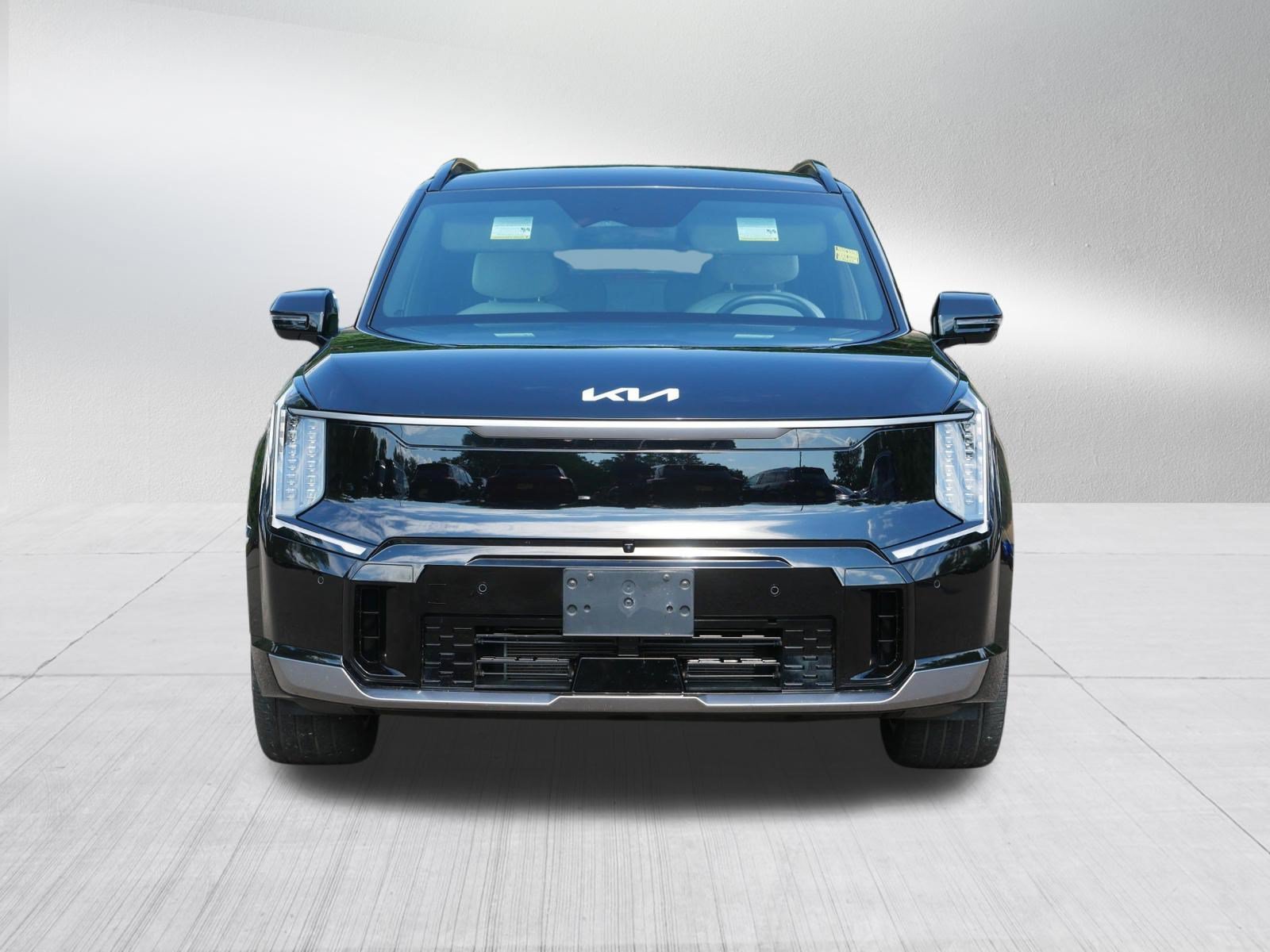 Certified 2024 Kia EV9 GT-Line with VIN KNDAEFS56R6030552 for sale in Inver Grove Heights, MN