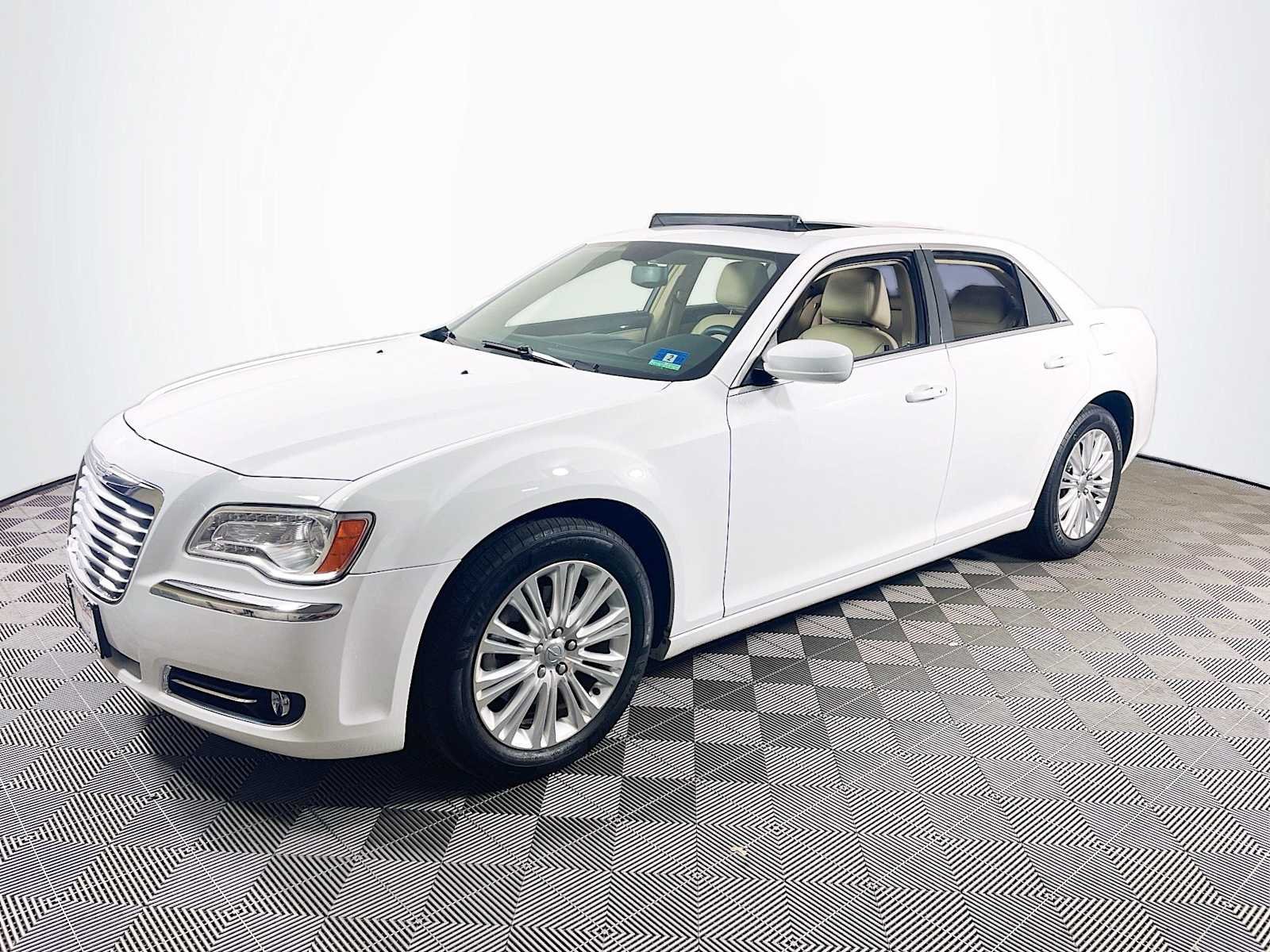 2014 Chrysler 300 Base