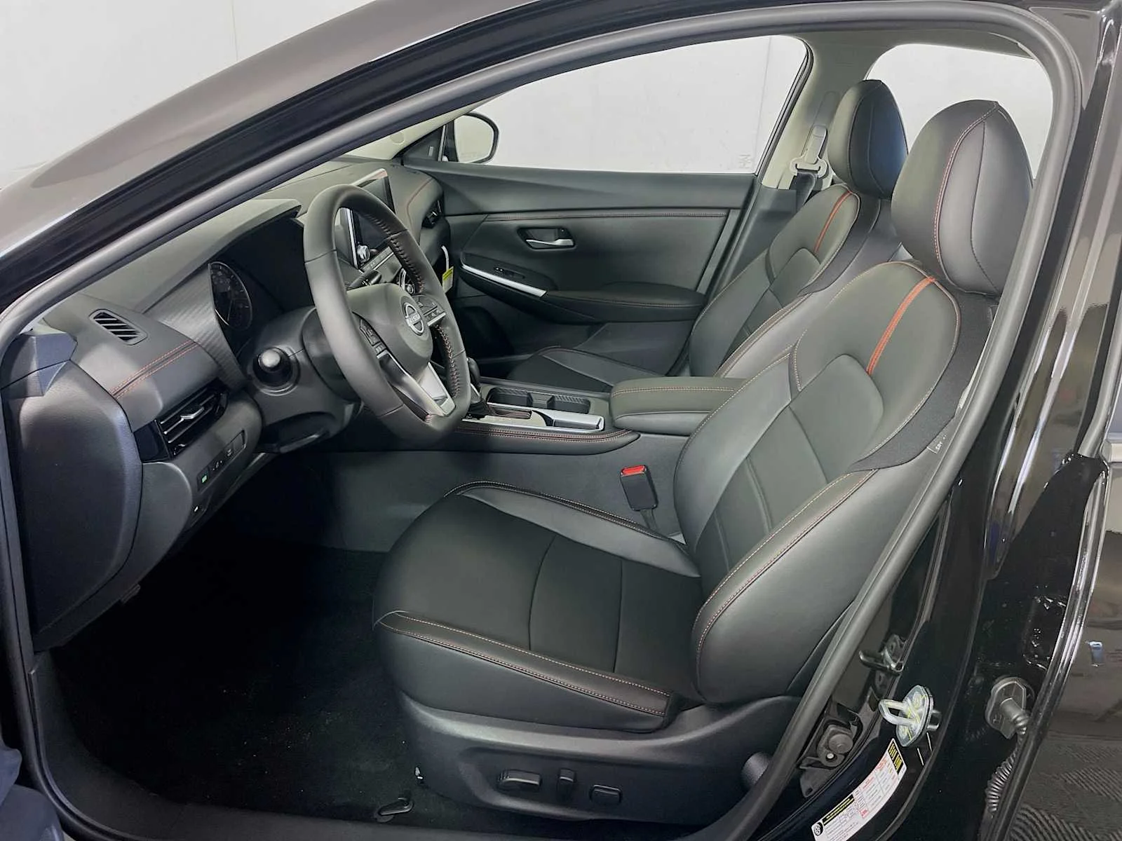 New 2025 Super Black Nissan SR image 4