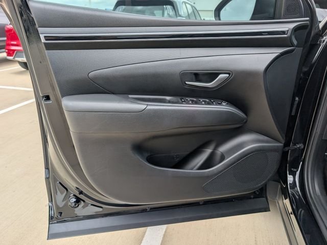Used 2023 Black Hyundai SEL Premium image 22