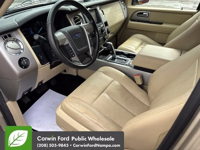 Used 2017 Gold Ford Limited image 13