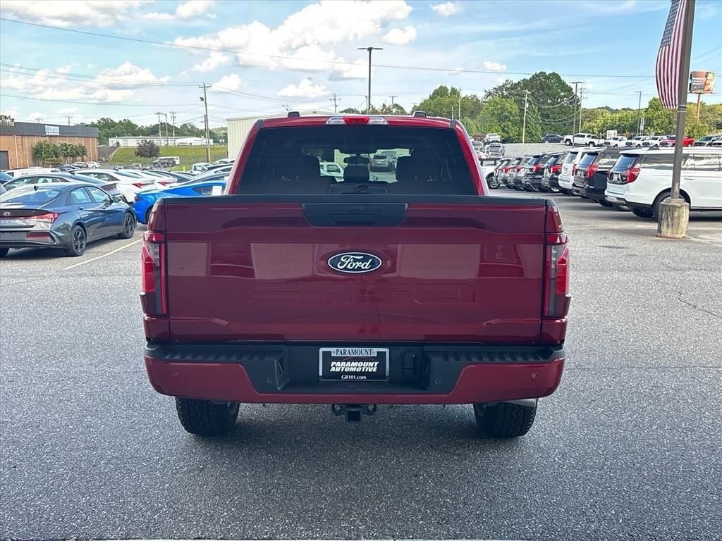 New 2026 Ruby Red Metallic Tinted Clearcoat Ford XLT image 25
