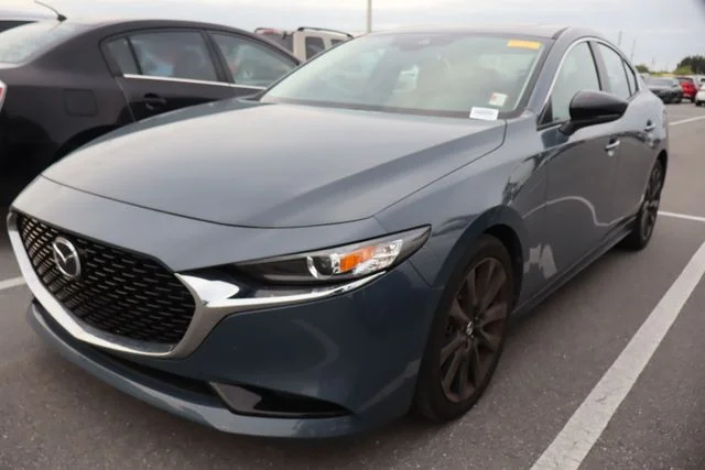Used 2023 Gray Metallic Mazda 2.5 S Carbon Edition image 4