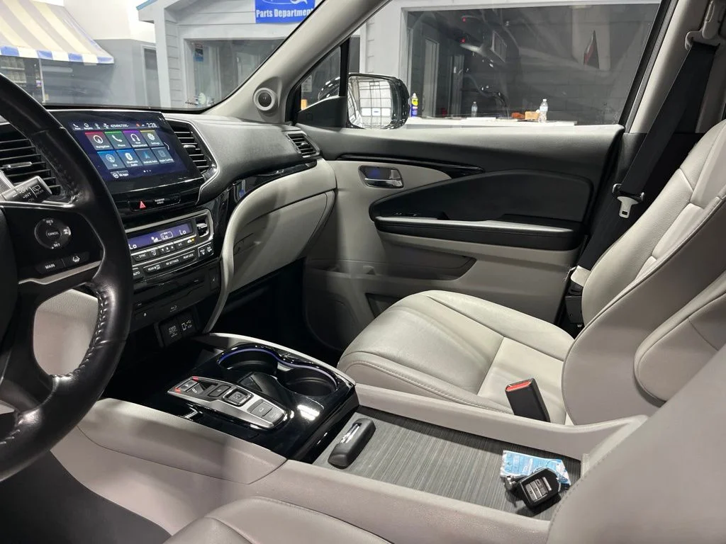 2021 Honda Pilot Touring - Photo 14