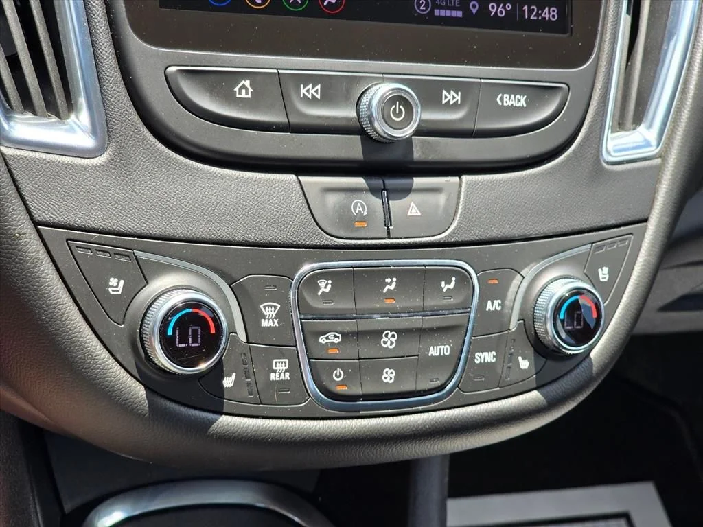 Used 2023 Gray Chevrolet LT image 17