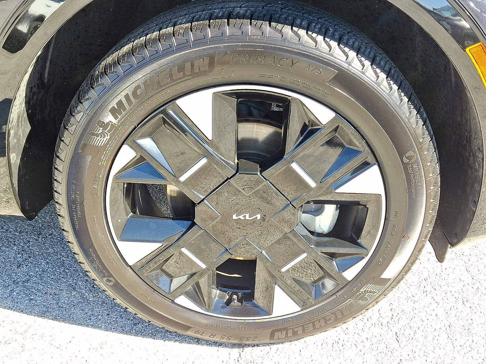 Used 2026 Gray Kia SX-Prestige image 8