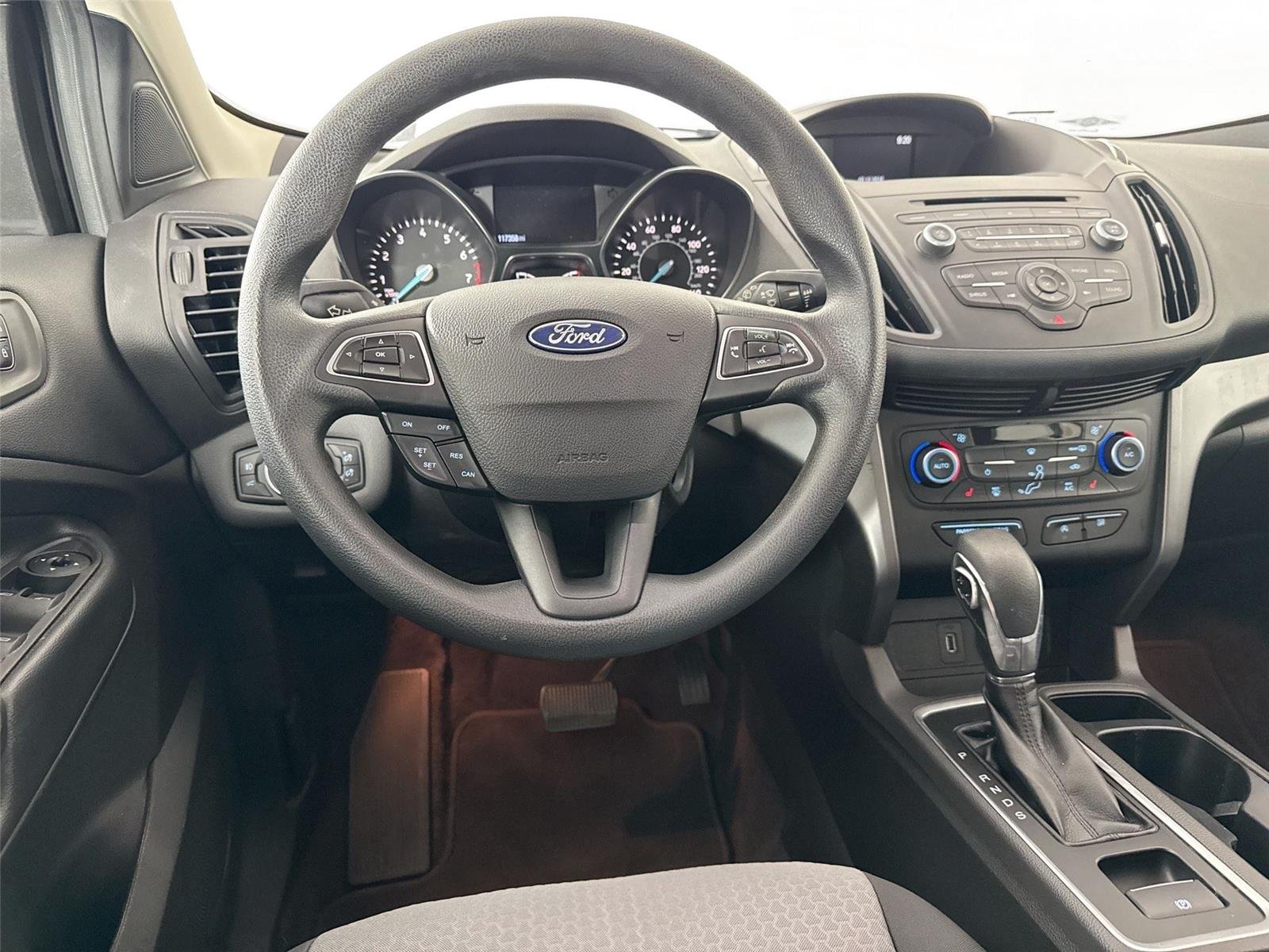 Used 2018 Ingot Silver Ford SE image 28