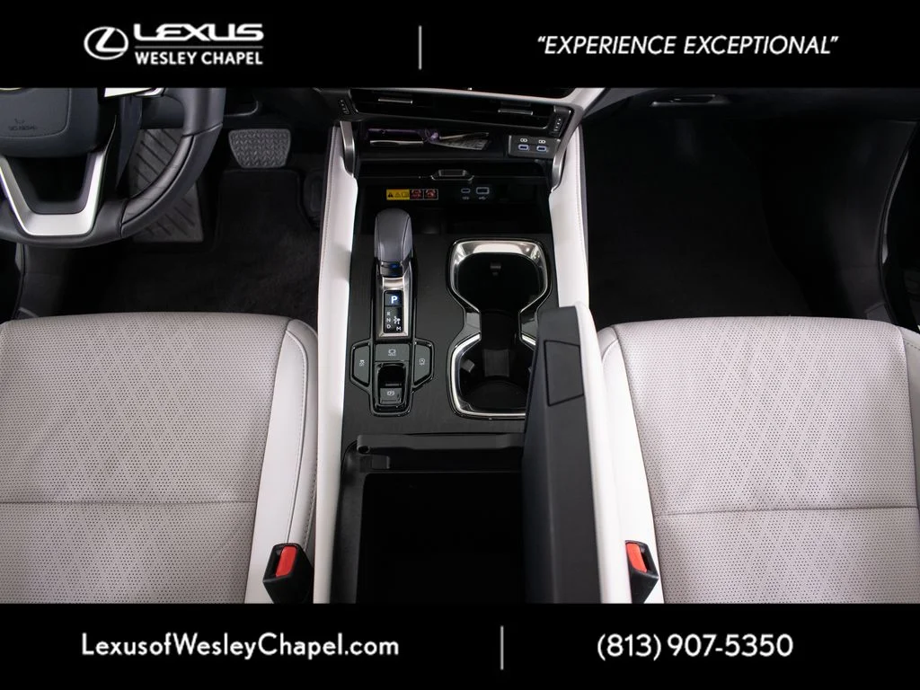 Used 2025 Black Lexus 350 Premium Plus image 18