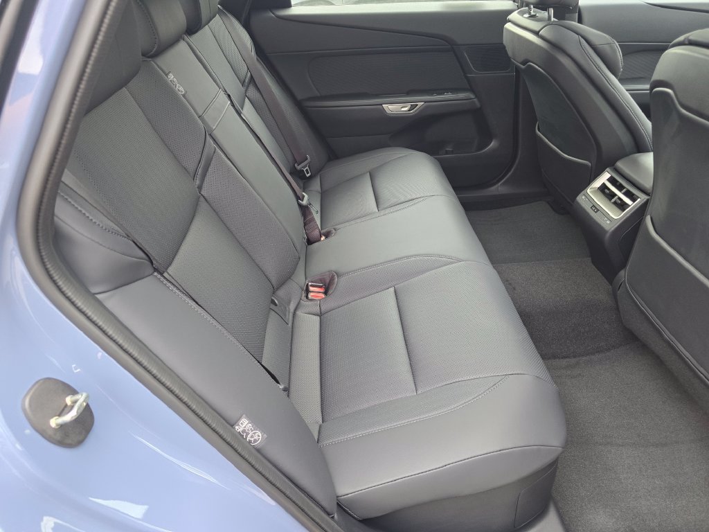 New 2026 Wavelength Lexus PREMIUM AWD image 5