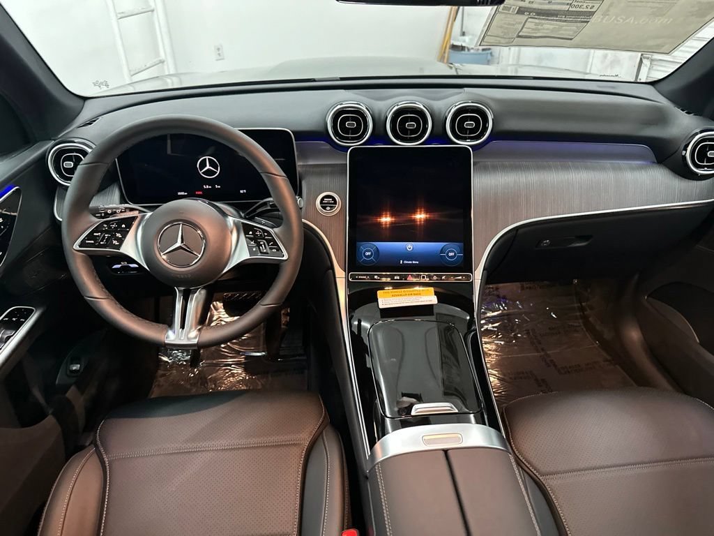 New 2026 Black Mercedes-Benz GLC 300 image 53