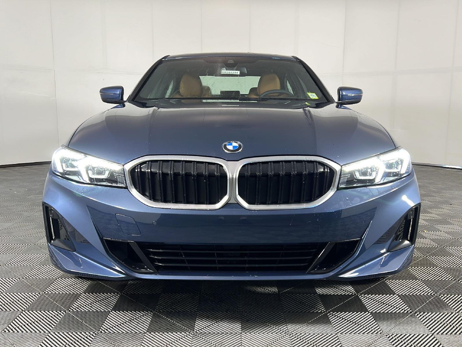 New 2026 Arctic Race Blue metallic BMW 330i NA xDrive image 18