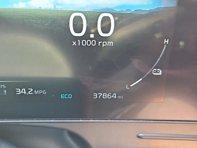 Used 2024  Kia SX-Prestige image 26