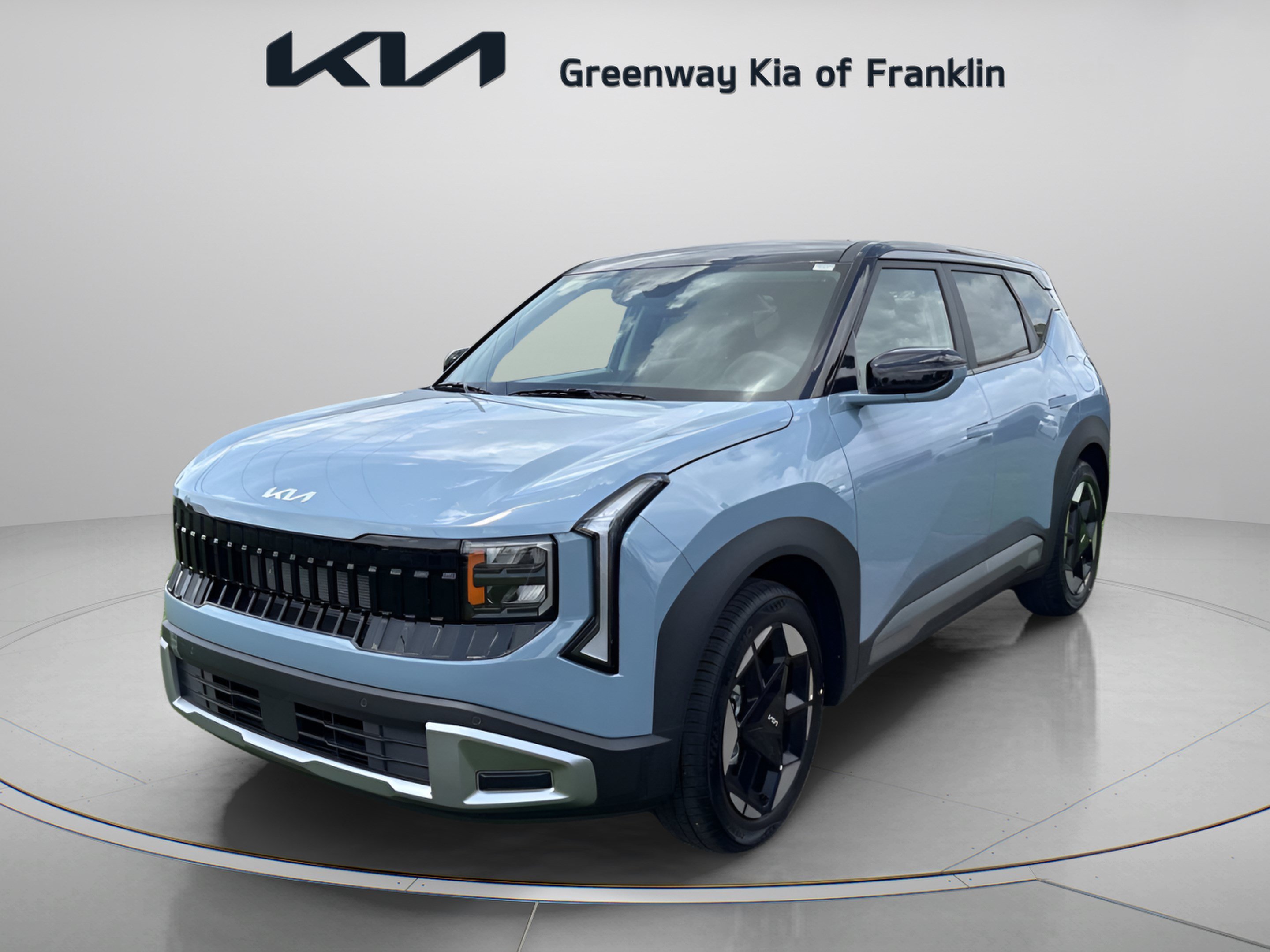New 2027 Frost Blue / Black Roof Kia S image 3