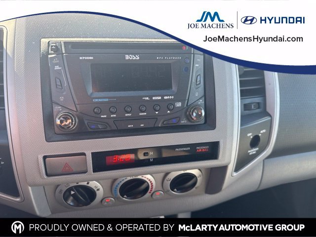 Used 2009 Gray Toyota SR5 V6 image 8