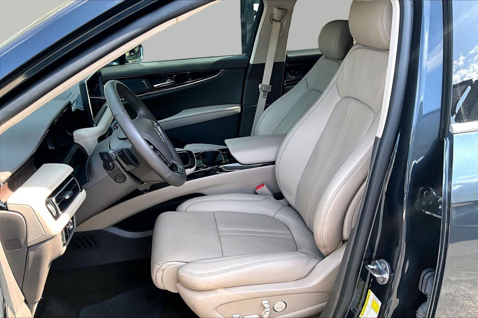 Pre-Owned 2023 Lincoln Nautilus Reserve