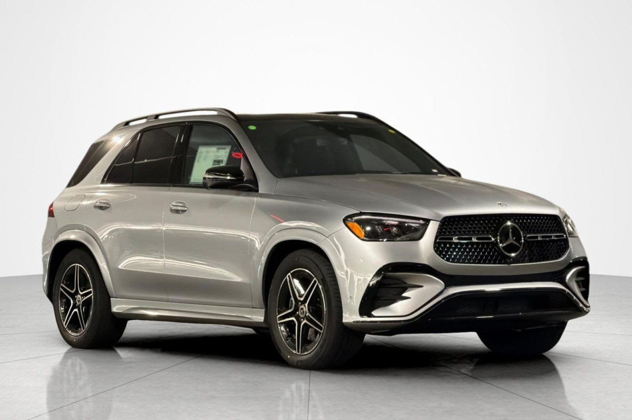 New 2026 Cirrus Silver Metallic Mercedes-Benz GLE 580 4MATIC® SUV image 7