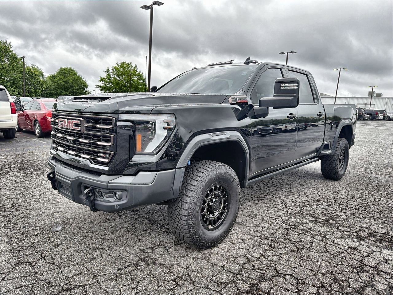 Used 2024 Onyx Black GMC AT4X image 4