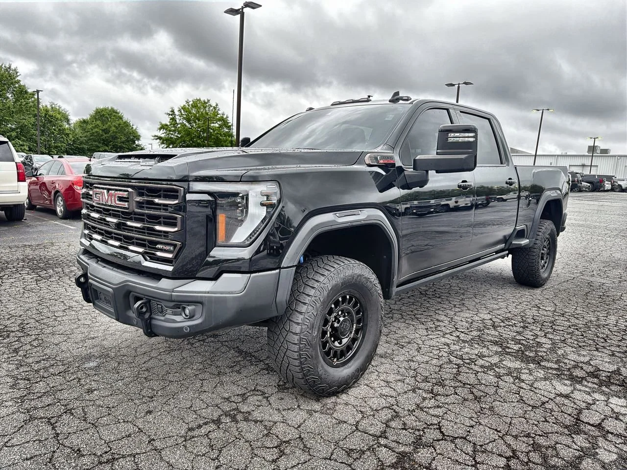 Used 2024 Onyx Black GMC AT4X image 4