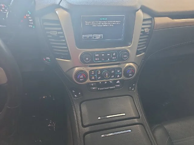 Used 2019 White GMC Denali image 22