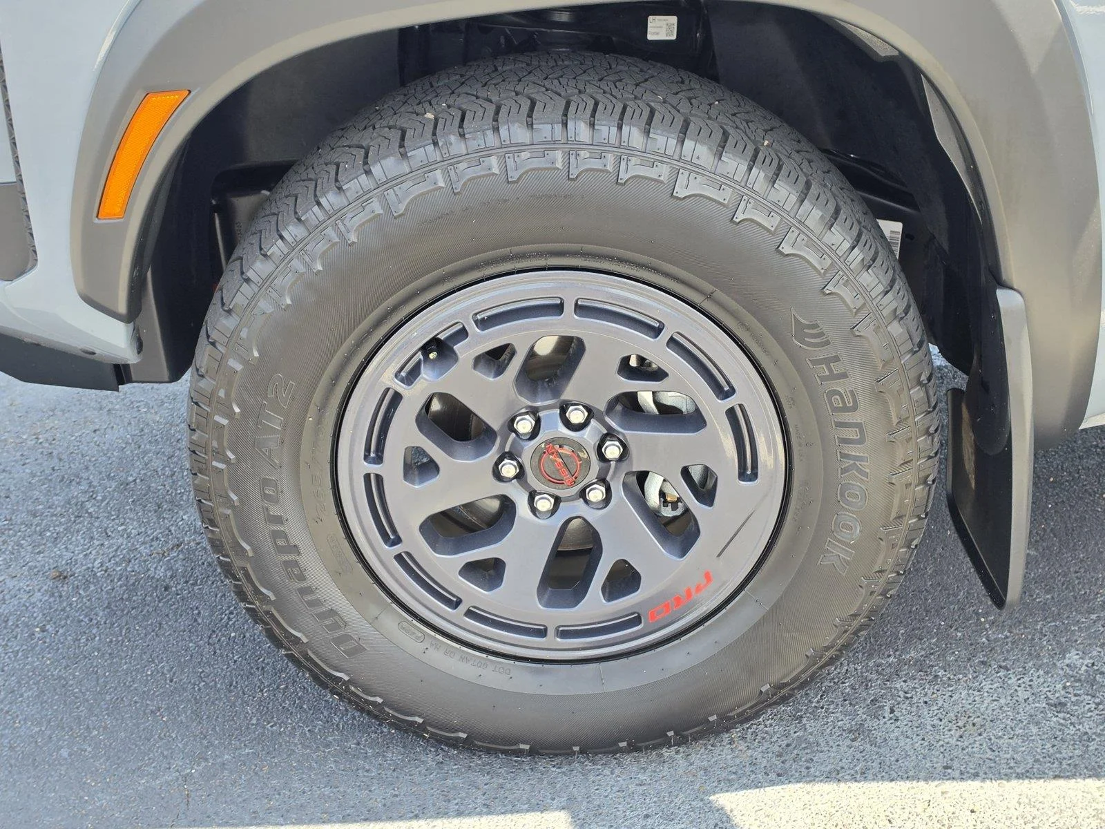 Used 2025 Boulder Gray Pearl Nissan PRO-4X image 35