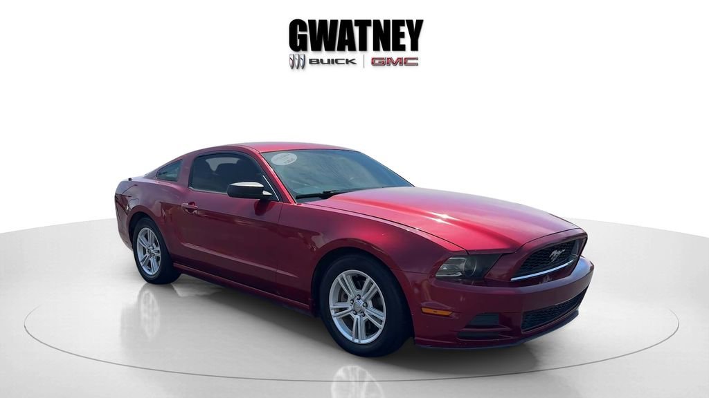 2014 Ford Mustang V6's photo