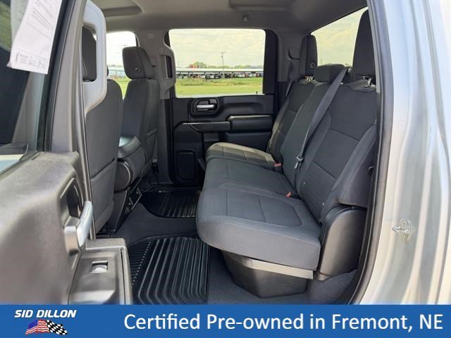 Used 2021 Silver Ice Metallic Chevrolet LT image 8