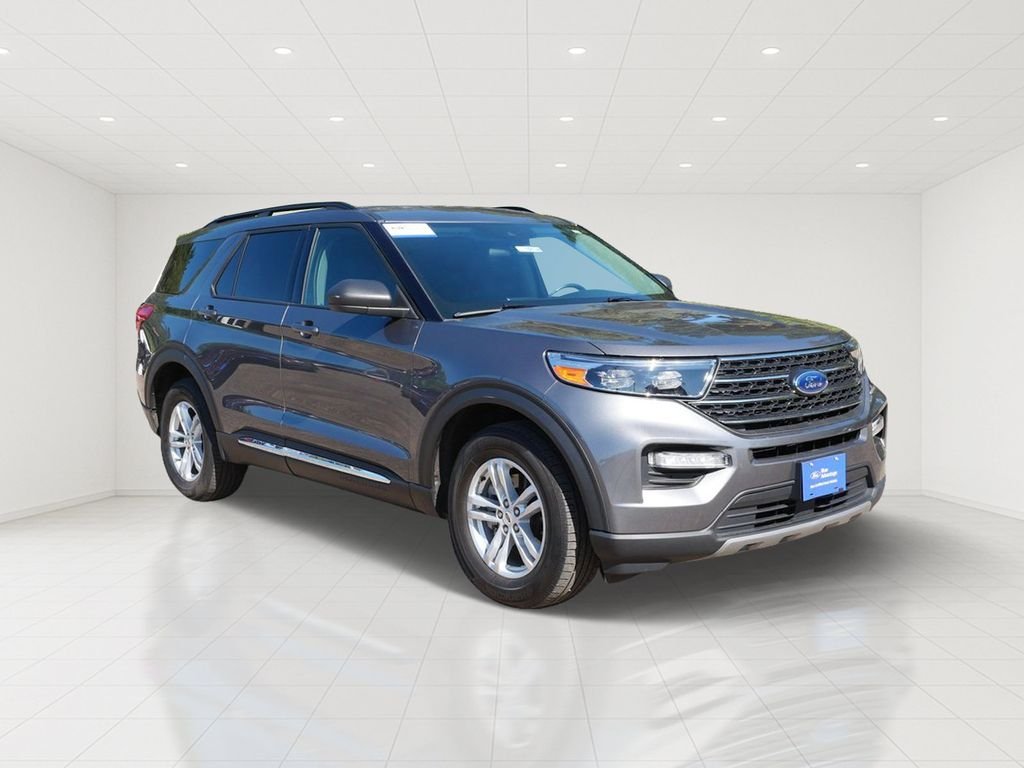 Certified Used 2022 Gray Ford XLT image 1