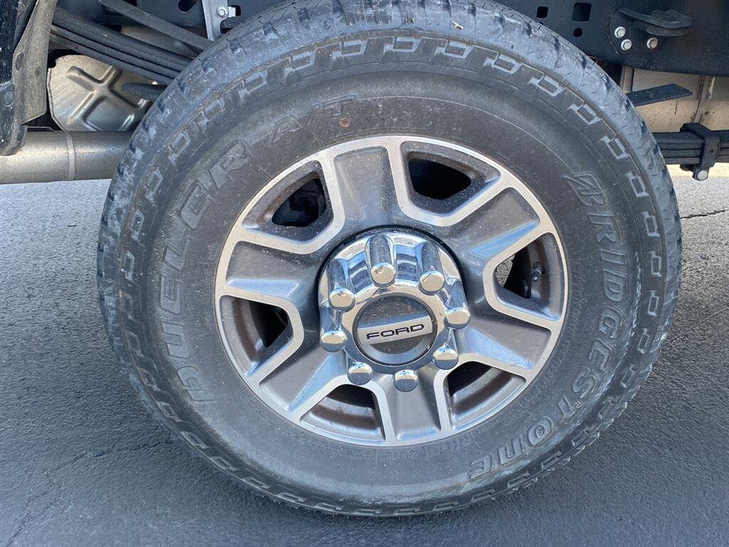 Used 2024 Antimatter Blue Ford Lariat image 12