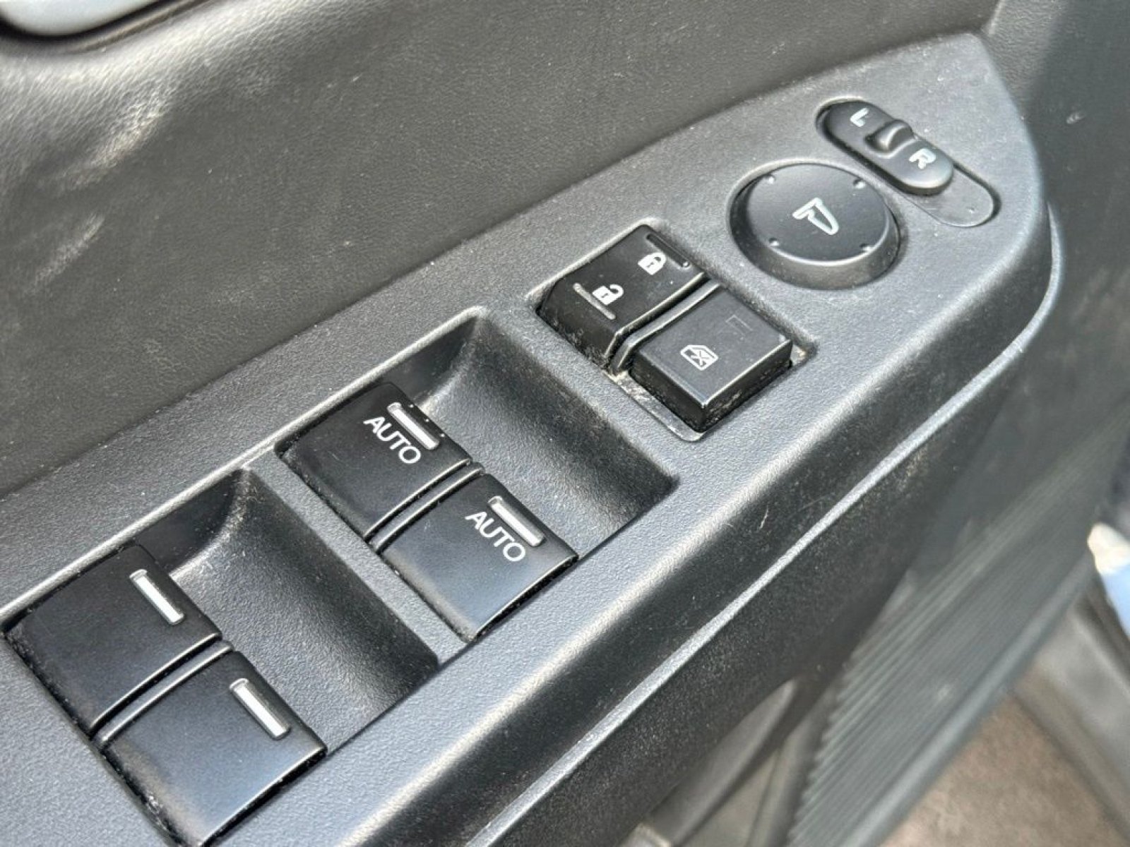 Used 2013 Crystal Black Pearl Honda Touring image 15