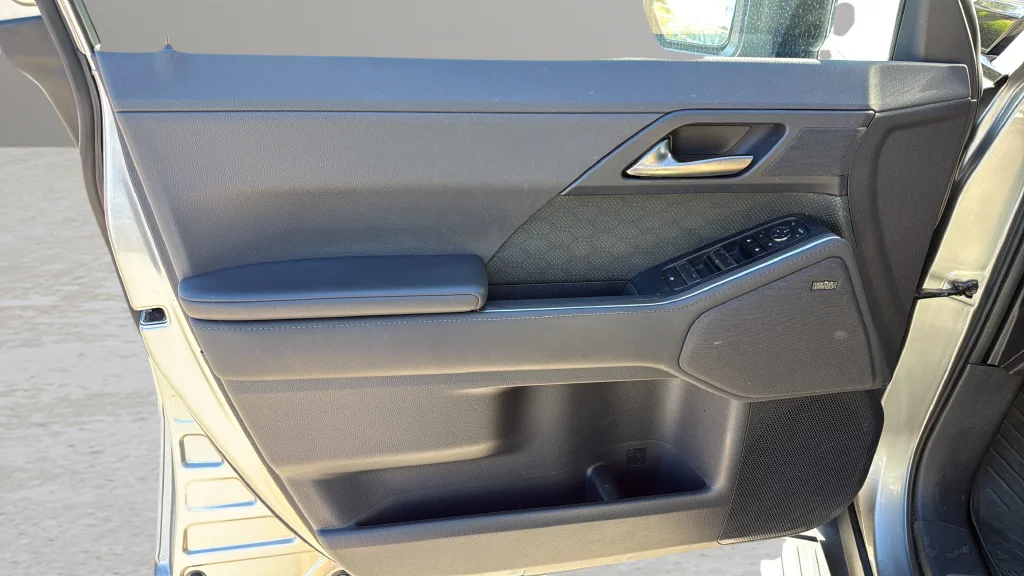 Used 2024 Silver Lexus 550 Overtrail+ image 18
