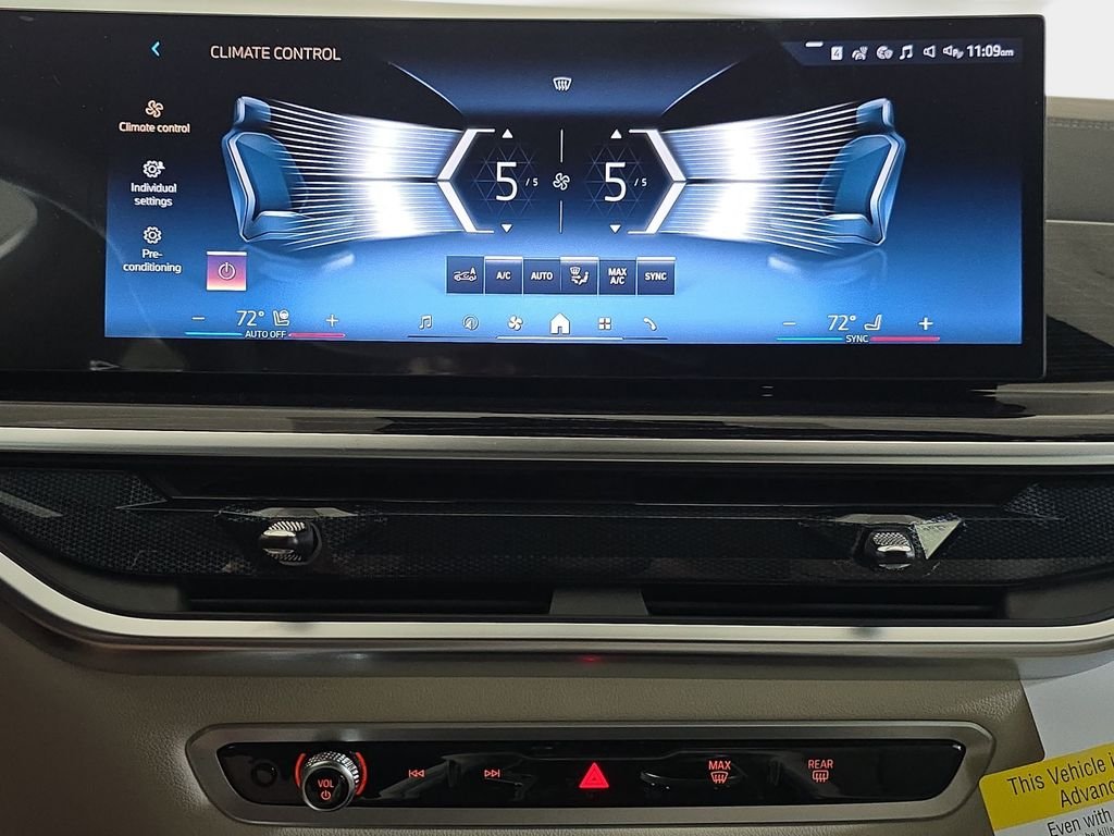 New 2027 Mineral White Metallic BMW xDrive40i image 18